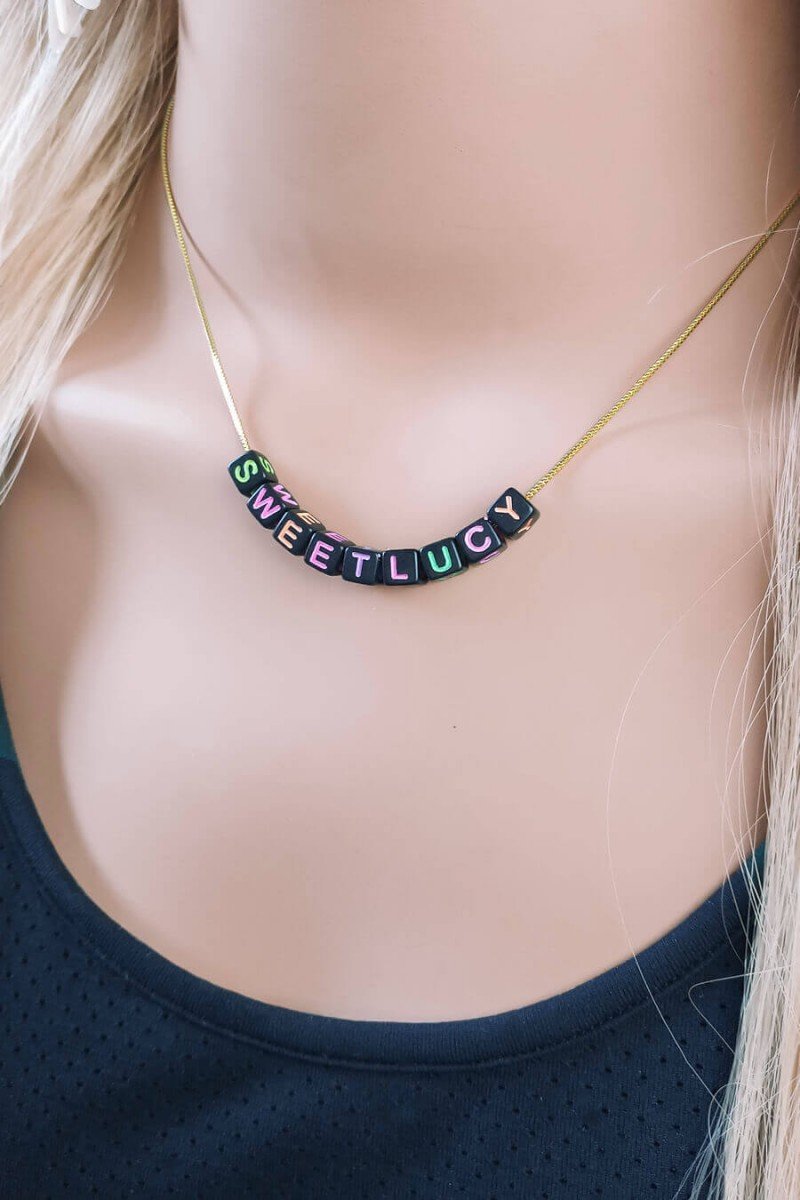 colar personalizado com letra sweet lucy colar com nome personalizado miçanga